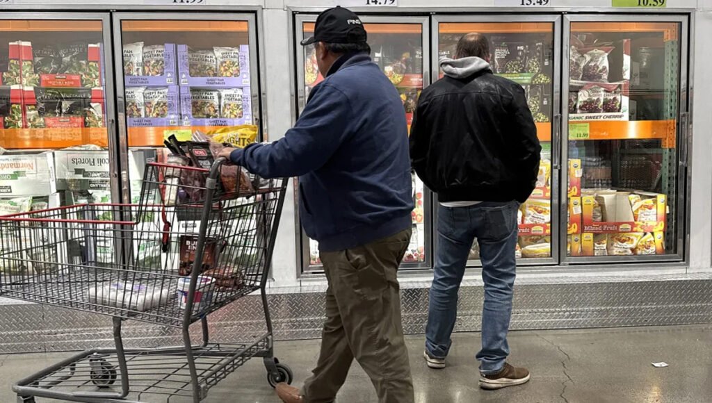 Major U.S. retailers and grocery stores will remain open on MLK Day, according to a file photo by Justin Sullivan/Getty Images.