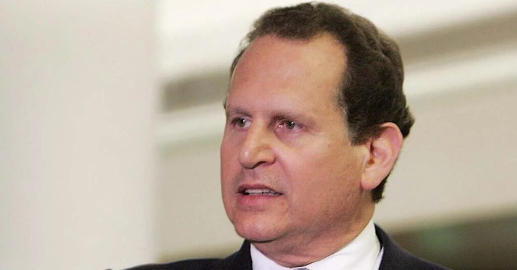 Lincoln Diaz-Balart: The Legacy of a Cuban-American Political Titan